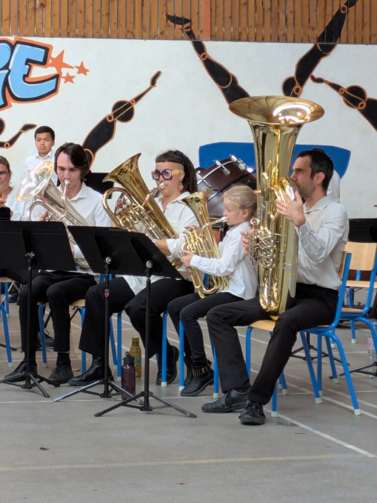 Euphoniums et tuba, Dunvel, Aëlla, Clément